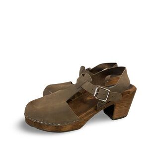 Lotta From Stockholm Highwood Taupe Clogs